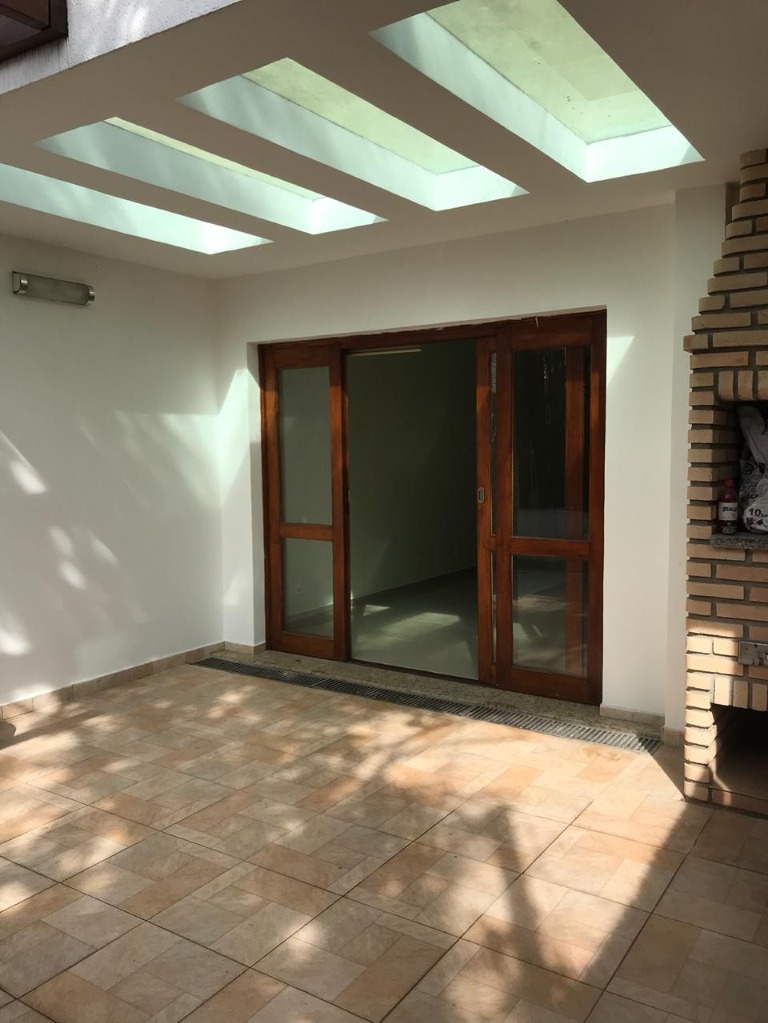 Casa à venda com 4 quartos, 247m² - Foto 29