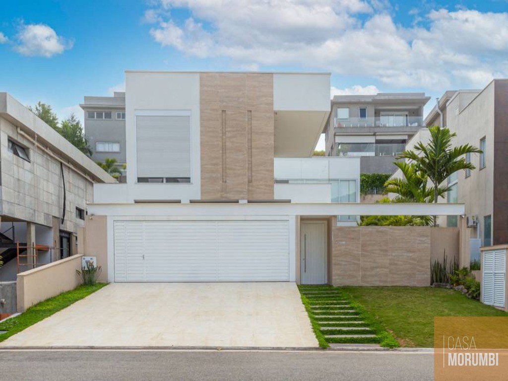 Casa à venda e aluguel com 4 quartos, 500m² - Foto 1