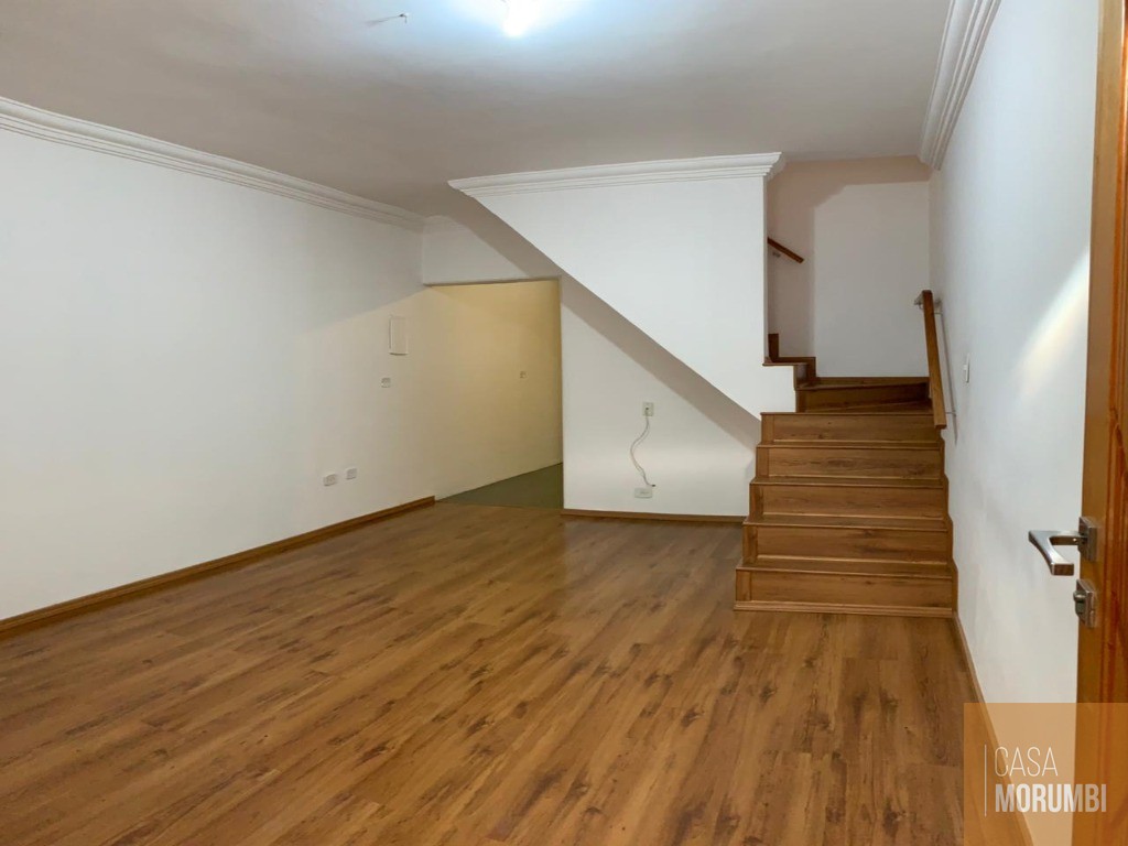 Casa à venda com 2 quartos, 140m² - Foto 1