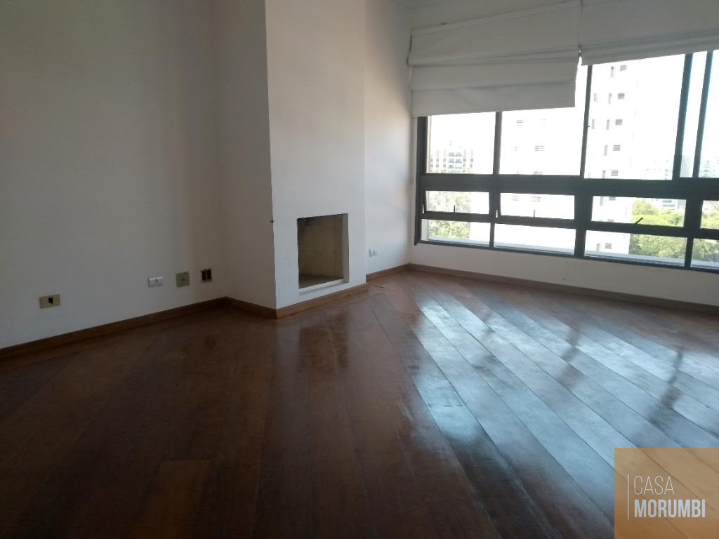 Cobertura para alugar com 3 quartos, 218m² - Foto 1