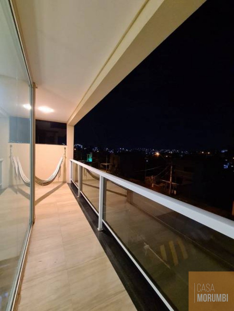 Casa à venda com 3 quartos, 260m² - Foto 3