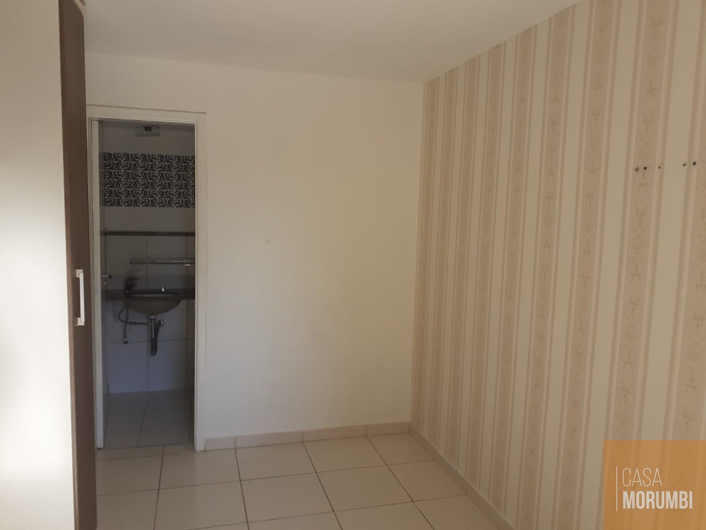 Apartamento à venda com 2 quartos, 70m² - Foto 3