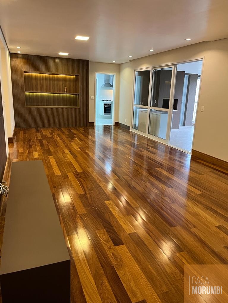 Apartamento à venda com 3 quartos, 168m² - Foto 2