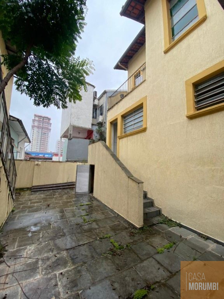 Casa para alugar com 3 quartos, 360m² - Foto 13