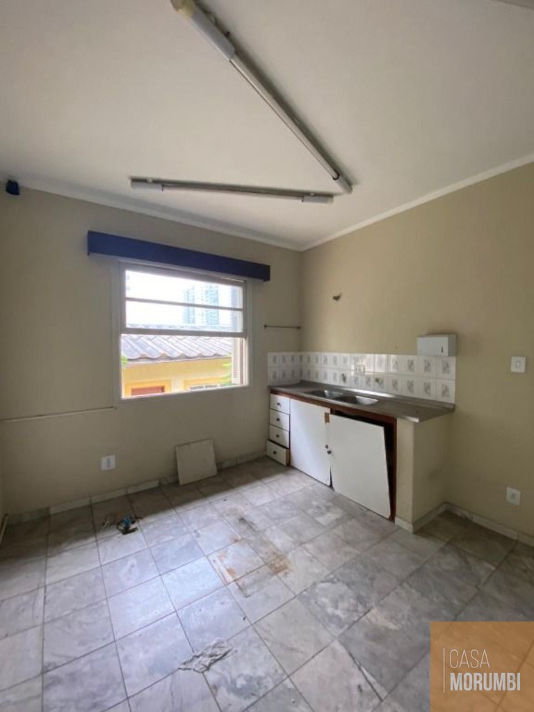 Casa para alugar com 3 quartos, 360m² - Foto 6