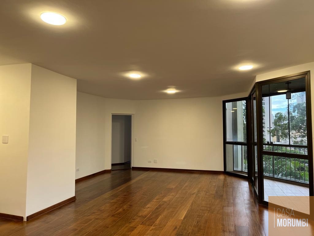 Apartamento à venda com 4 quartos, 170m² - Foto 1