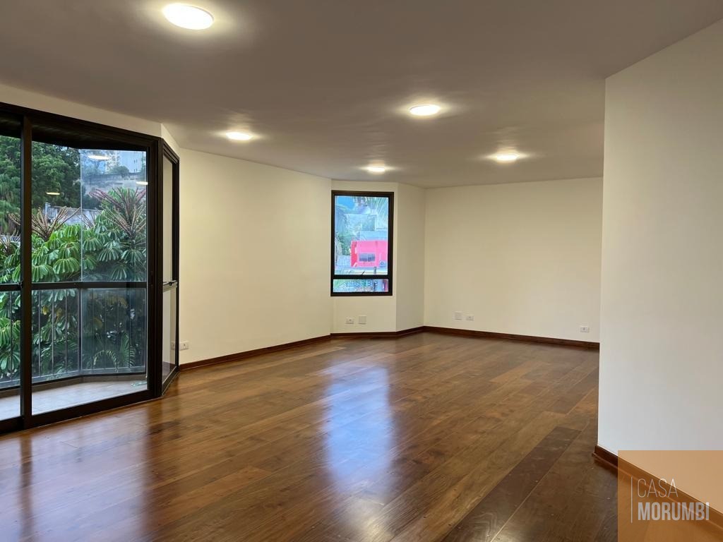 Apartamento à venda com 4 quartos, 170m² - Foto 2