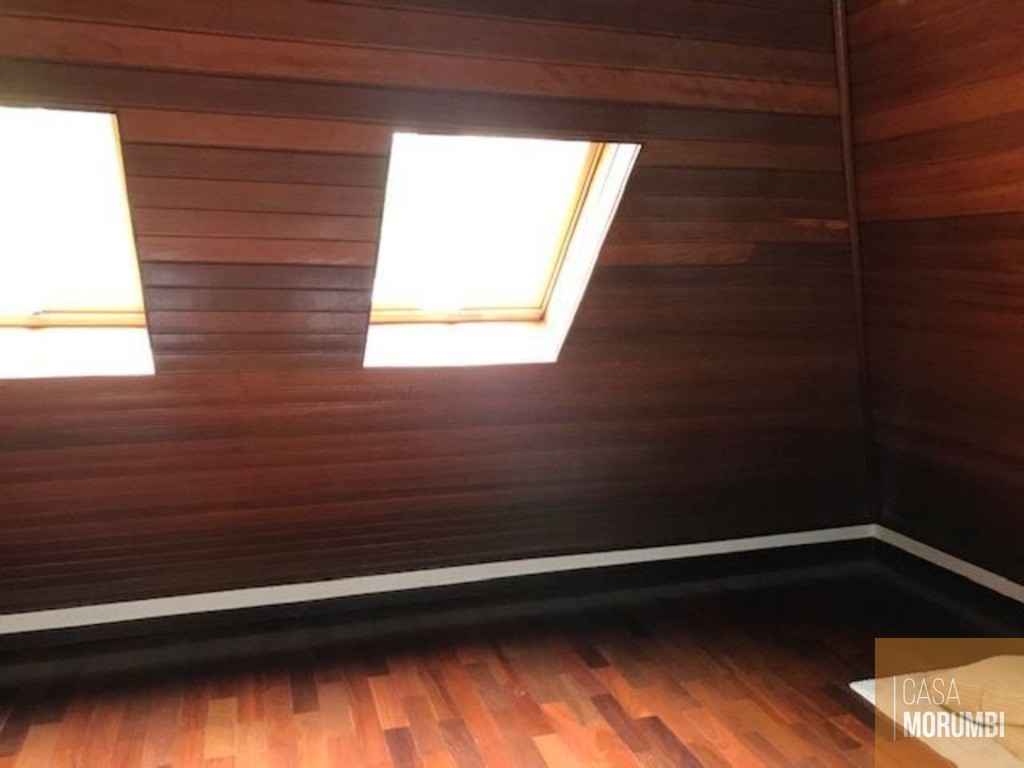 Casa à venda com 4 quartos, 927m² - Foto 8