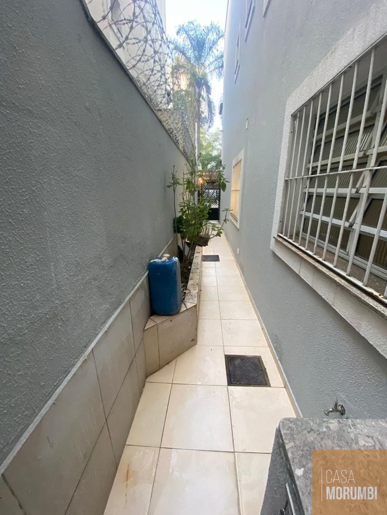 Casa à venda com 3 quartos, 156m² - Foto 2