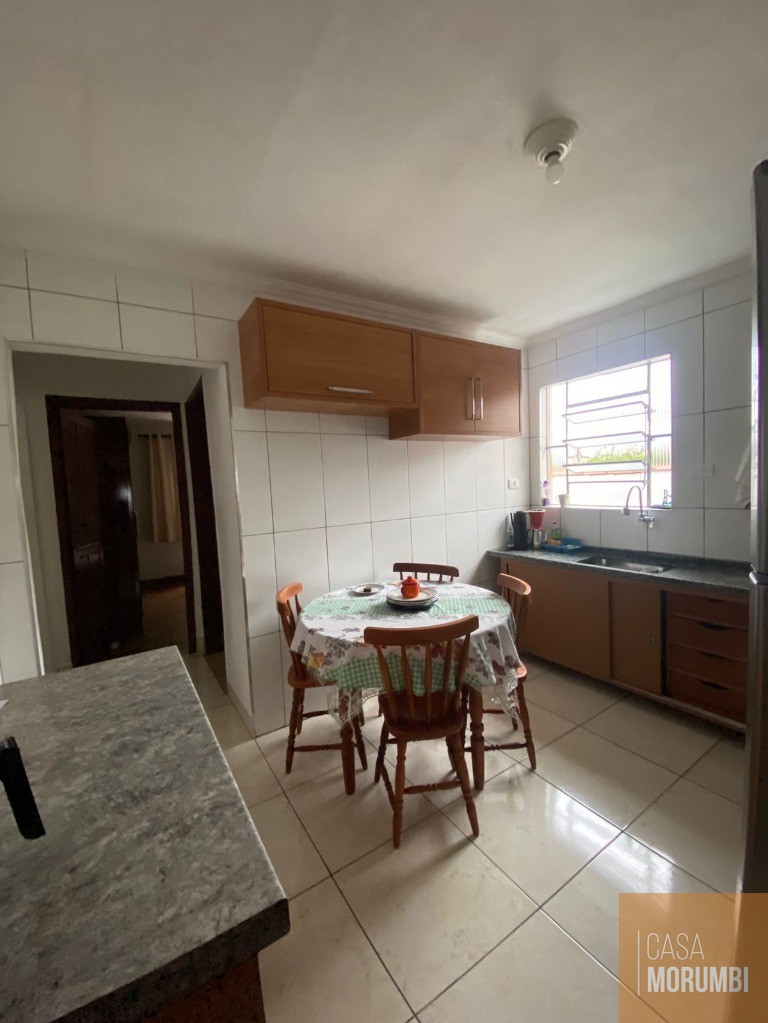 Casa à venda com 3 quartos, 250m² - Foto 10