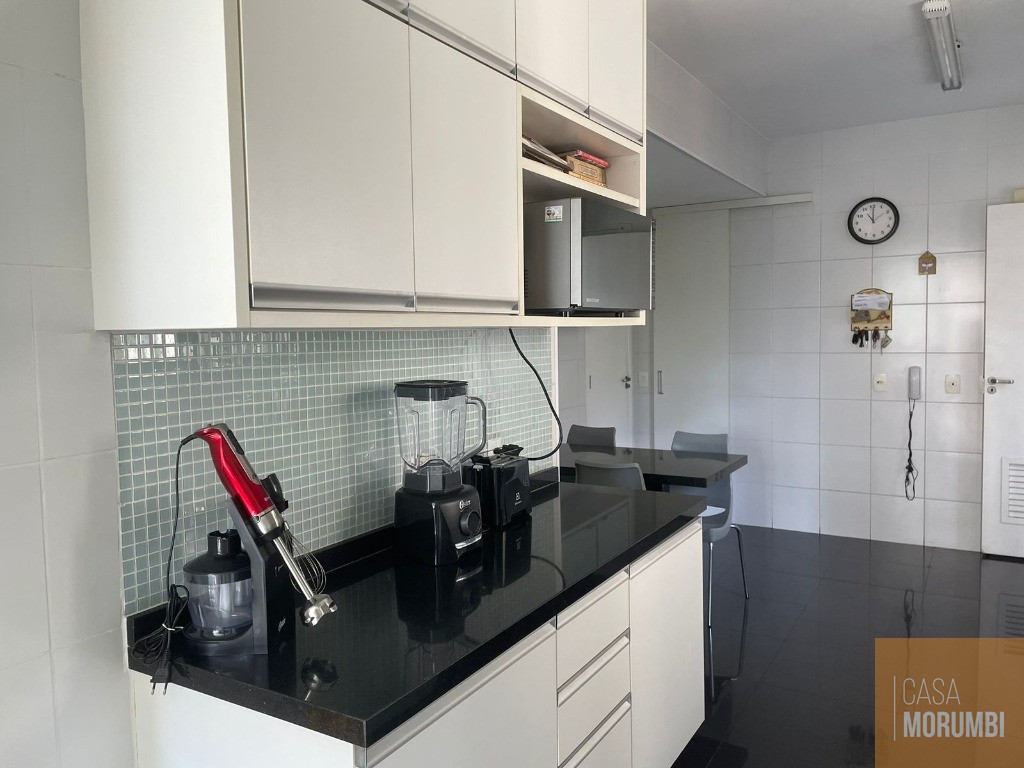 Apartamento à venda com 3 quartos, 150m² - Foto 7