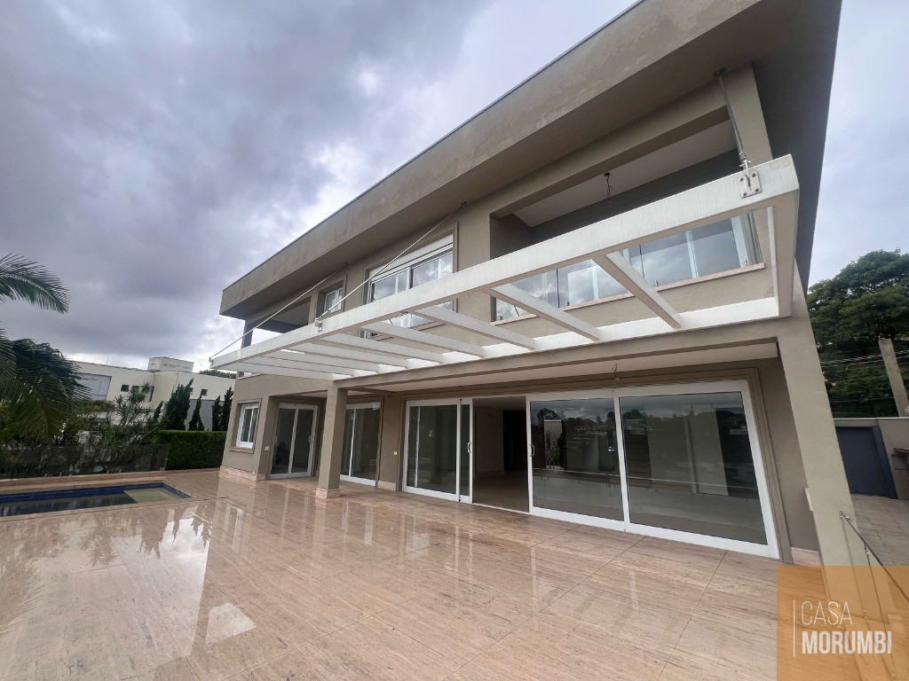 Casa à venda com 4 quartos, 800m² - Foto 1