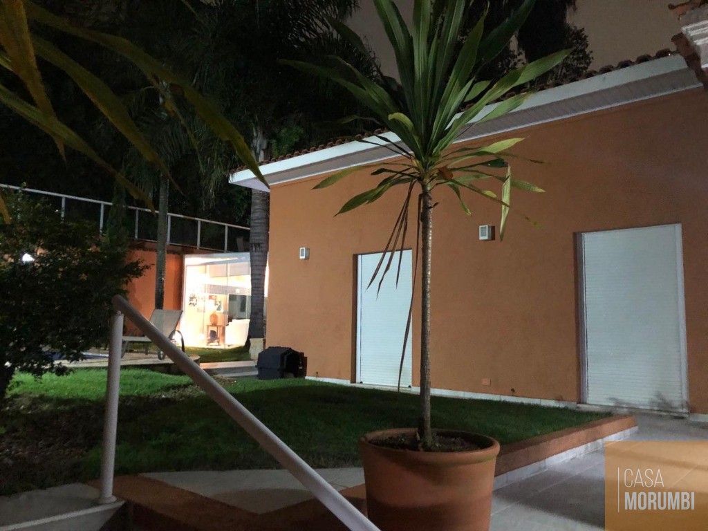 Casa para alugar com 4 quartos, 680m² - Foto 62