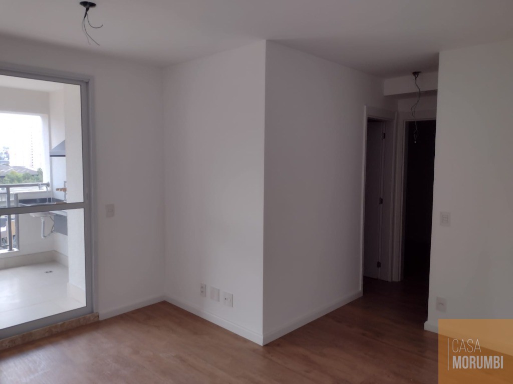 Apartamento à venda com 2 quartos, 67m² - Foto 3