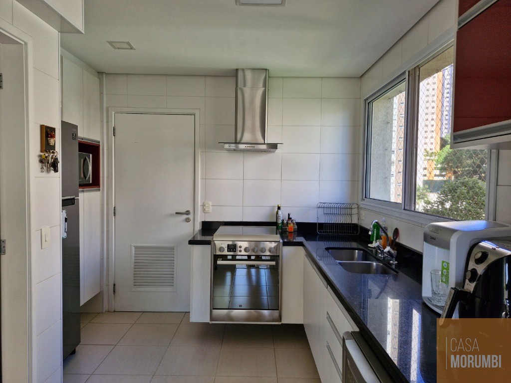 Apartamento à venda com 3 quartos, 138m² - Foto 3