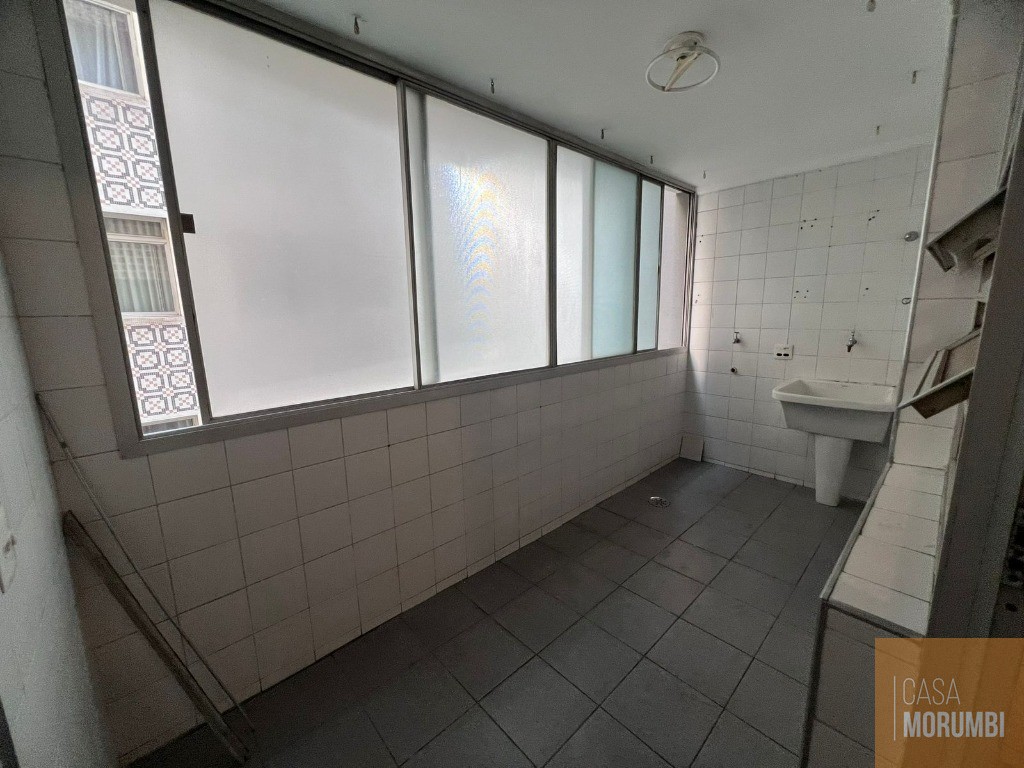 Apartamento para alugar com 2 quartos, 105m² - Foto 13