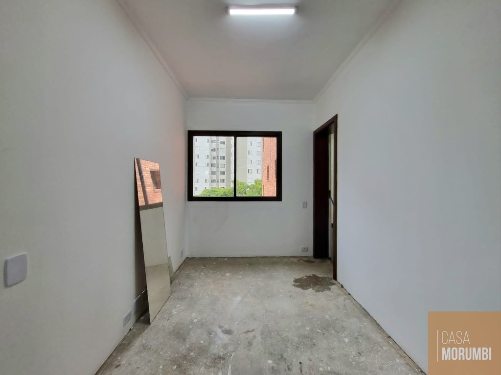 Apartamento à venda com 4 quartos, 236m² - Foto 32