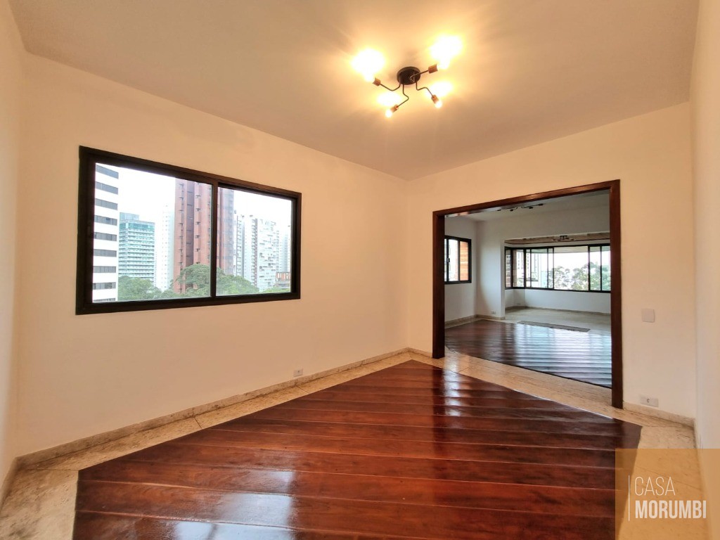 Apartamento à venda com 4 quartos, 236m² - Foto 6