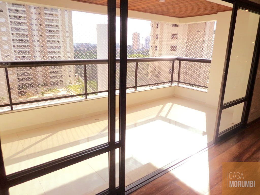 Apartamento para alugar com 4 quartos, 194m² - Foto 4