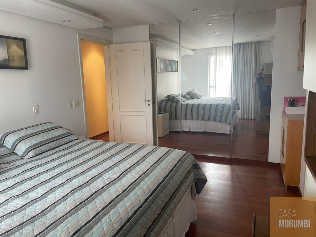 Apartamento à venda com 3 quartos, 200m² - Foto 18