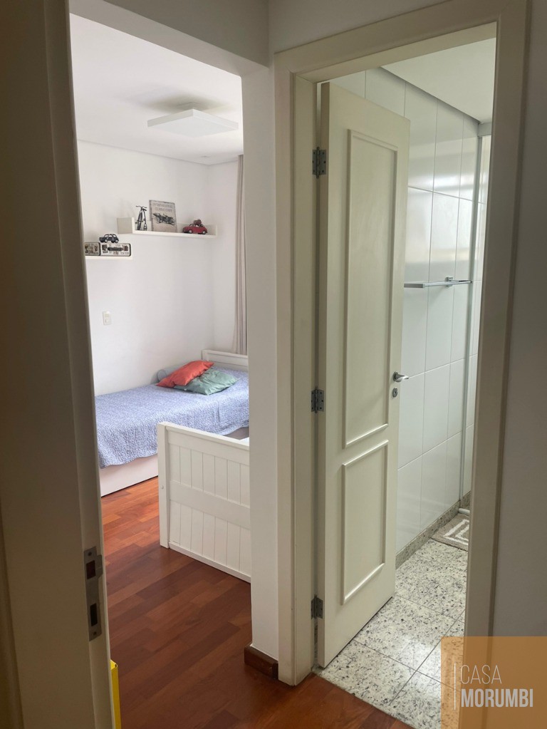 Apartamento à venda com 3 quartos, 200m² - Foto 17