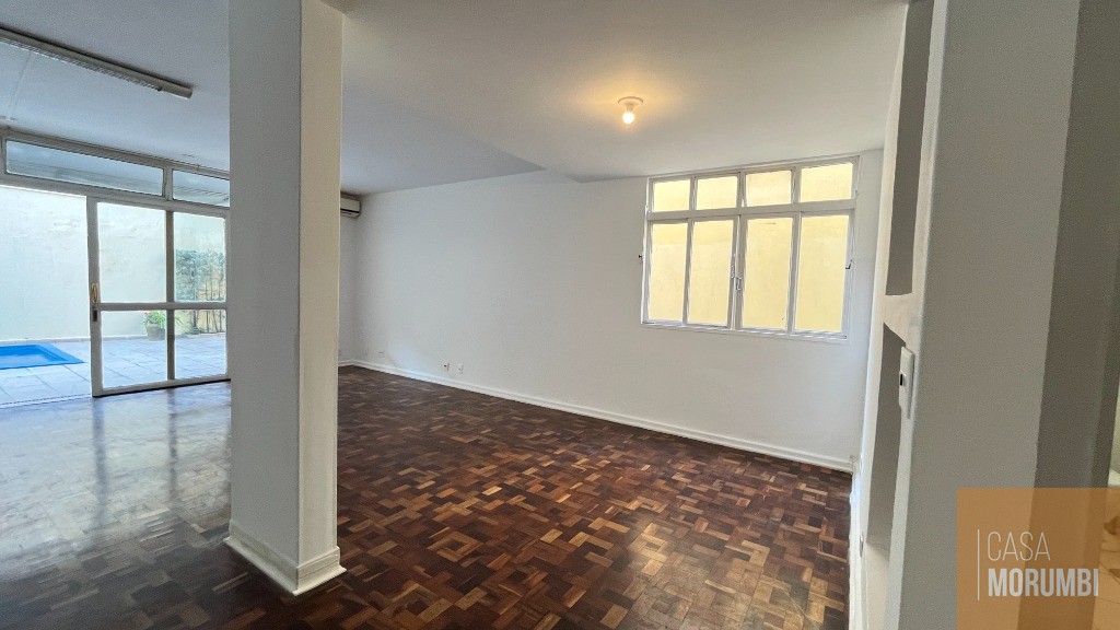 Casa para alugar com 3 quartos, 200m² - Foto 4