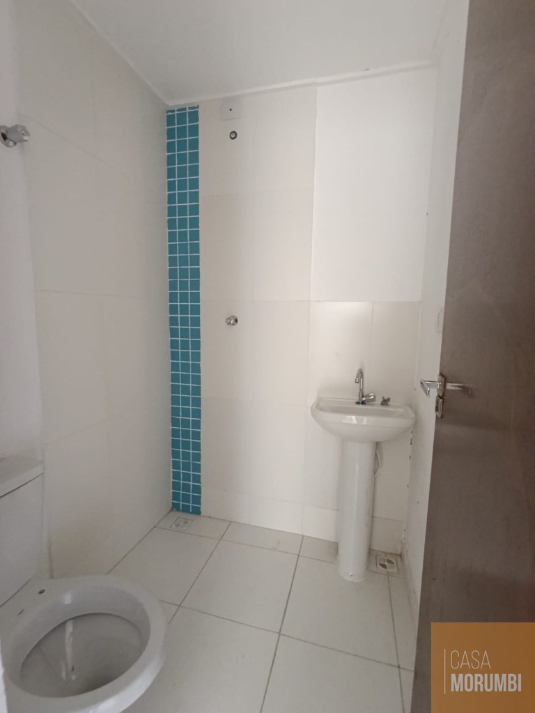 Apartamento para alugar com 2 quartos, 40m² - Foto 13