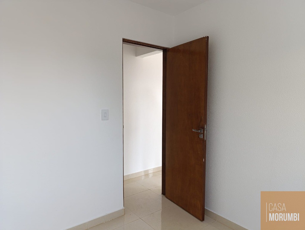 Apartamento para alugar com 2 quartos, 40m² - Foto 12