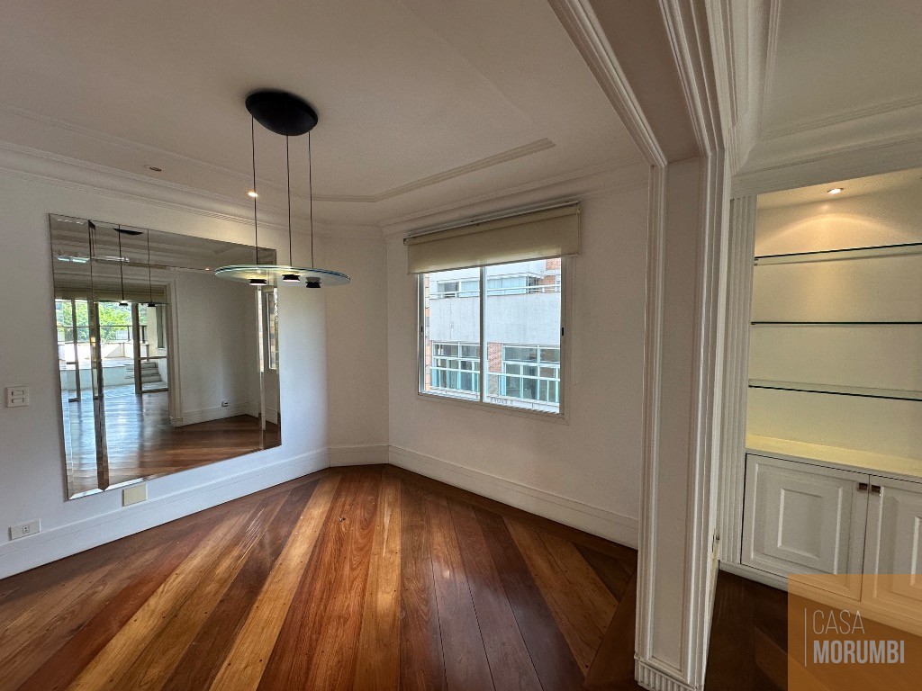 Apartamento à venda com 4 quartos, 213m² - Foto 17