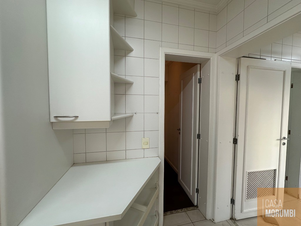 Apartamento à venda com 4 quartos, 213m² - Foto 25