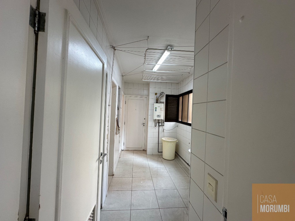 Apartamento à venda com 4 quartos, 213m² - Foto 28