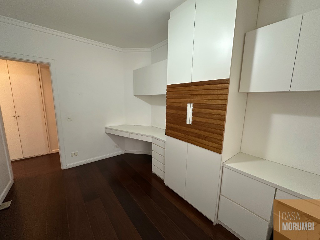 Apartamento à venda com 4 quartos, 213m² - Foto 45