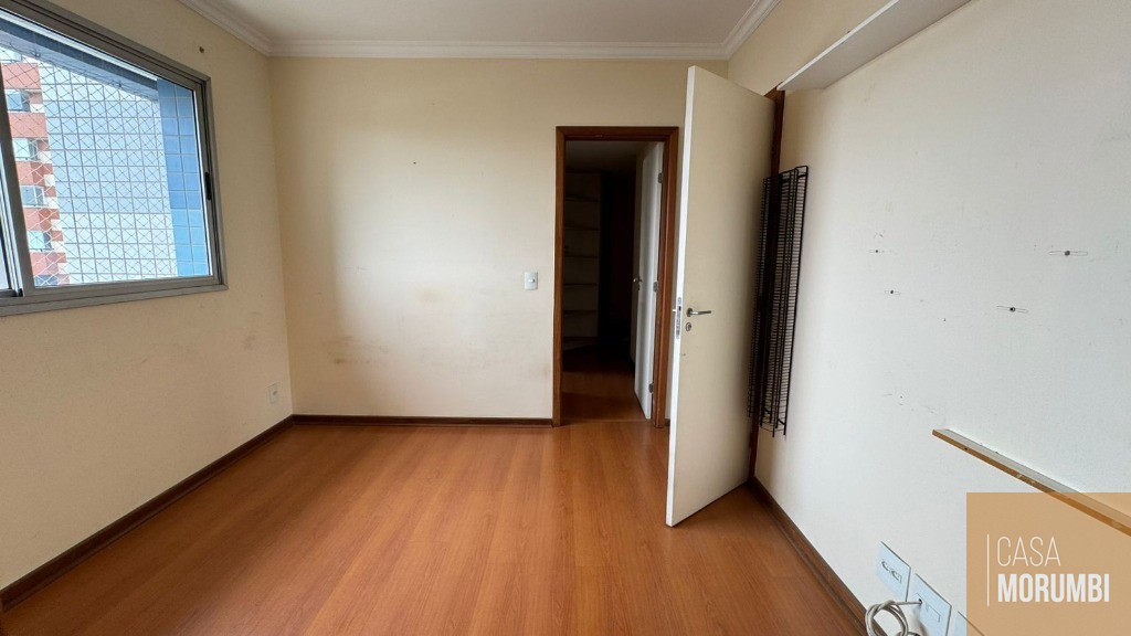 Apartamento à venda com 4 quartos, 190m² - Foto 22