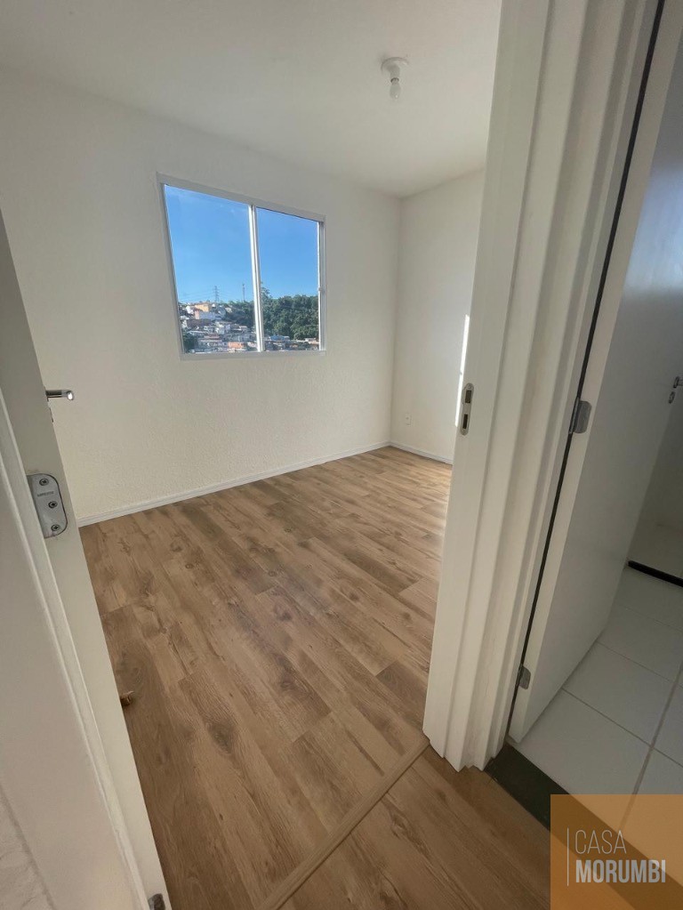 Apartamento à venda com 2 quartos, 41m² - Foto 4