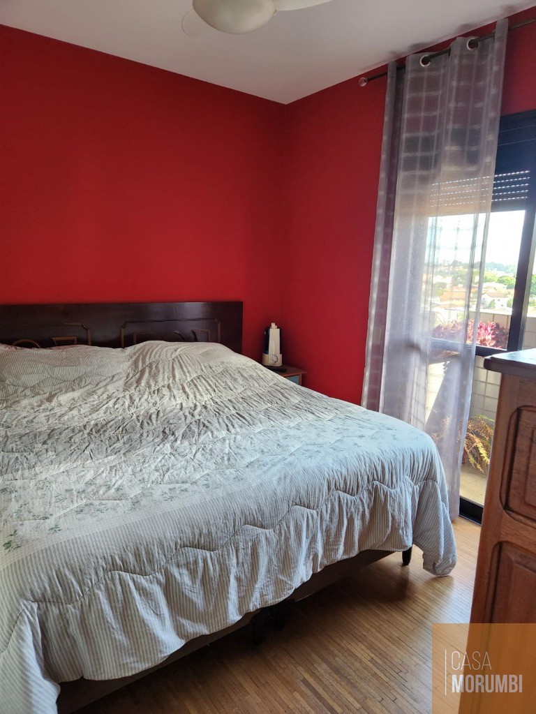 Apartamento à venda com 3 quartos, 150m² - Foto 2