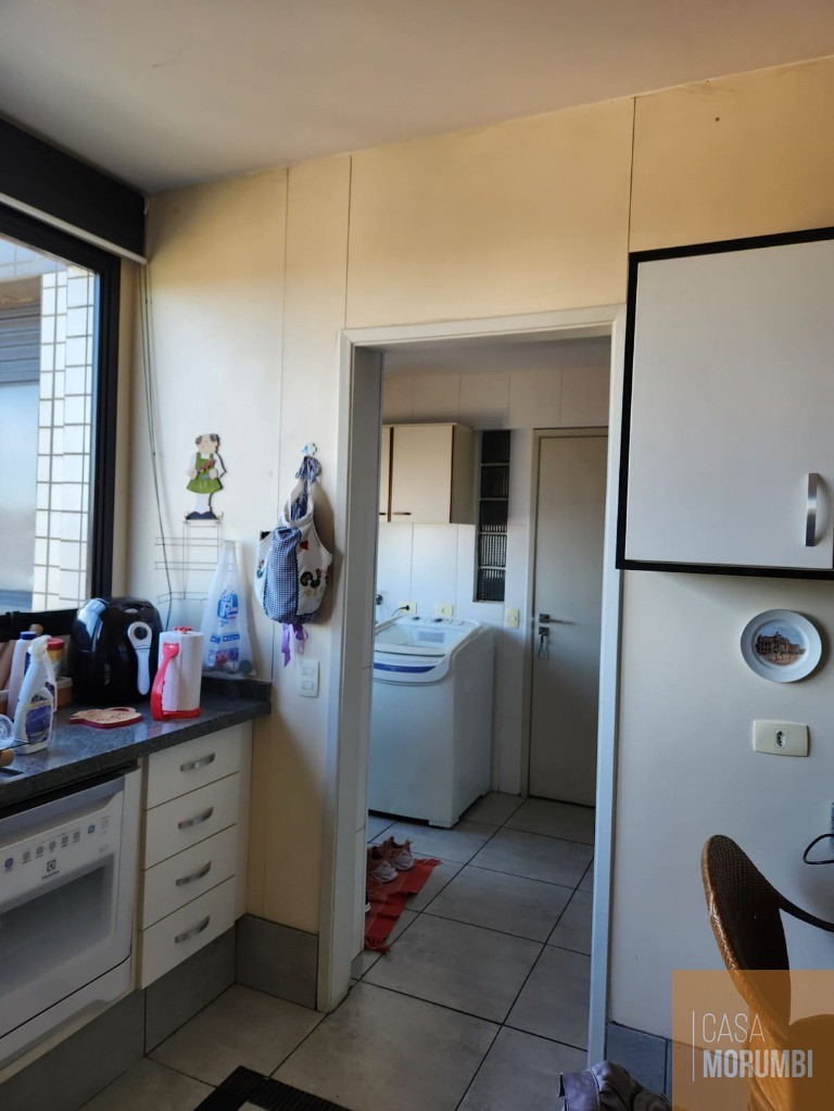 Apartamento à venda com 3 quartos, 150m² - Foto 3