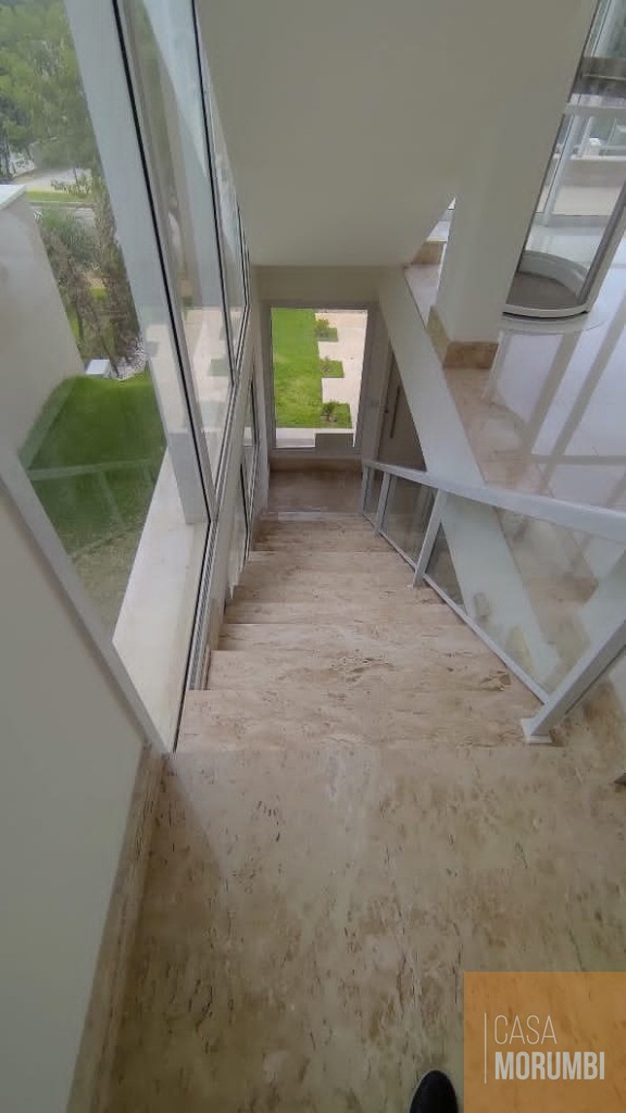 Casa à venda com 4 quartos, 430m² - Foto 25