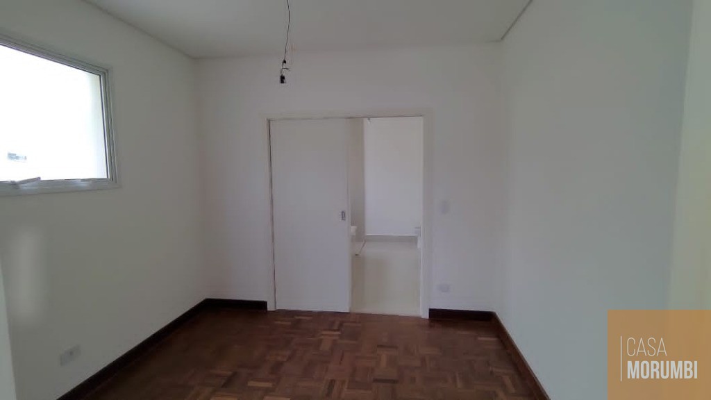 Casa à venda com 4 quartos, 430m² - Foto 8