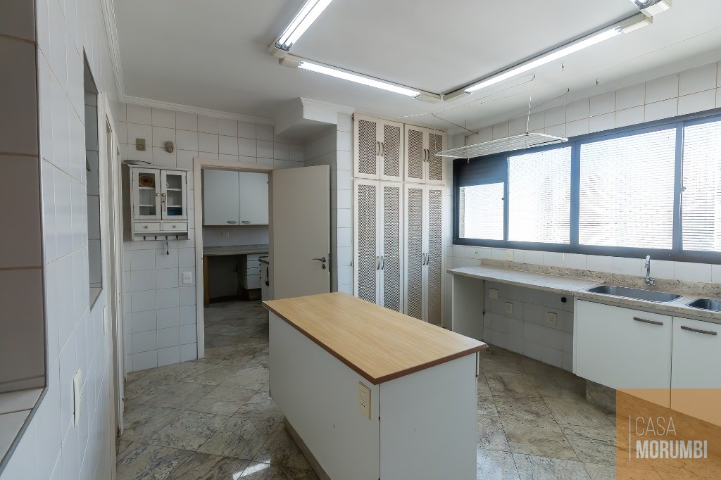 Apartamento para alugar com 3 quartos, 240m² - Foto 57