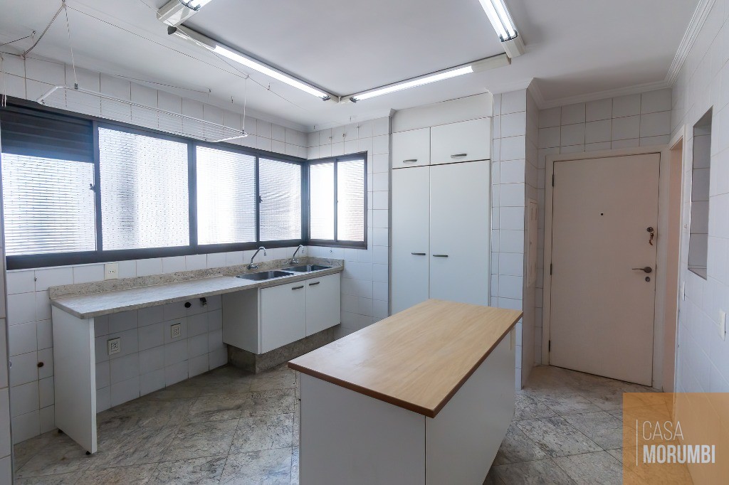 Apartamento para alugar com 3 quartos, 240m² - Foto 53