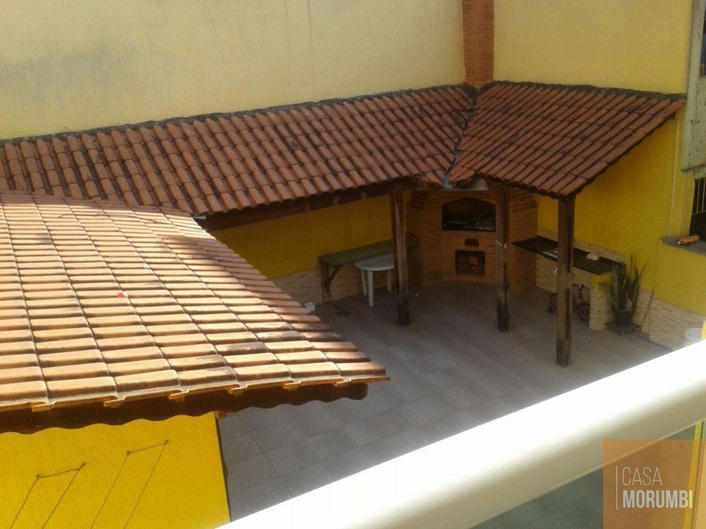 Casa à venda com 4 quartos, 250m² - Foto 18