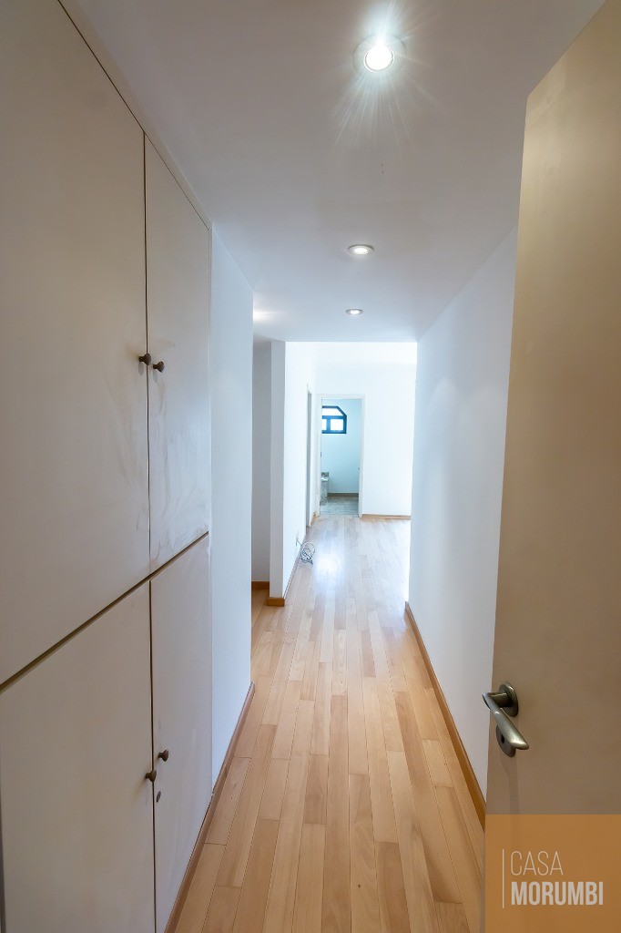 Apartamento para alugar com 3 quartos, 240m² - Foto 21