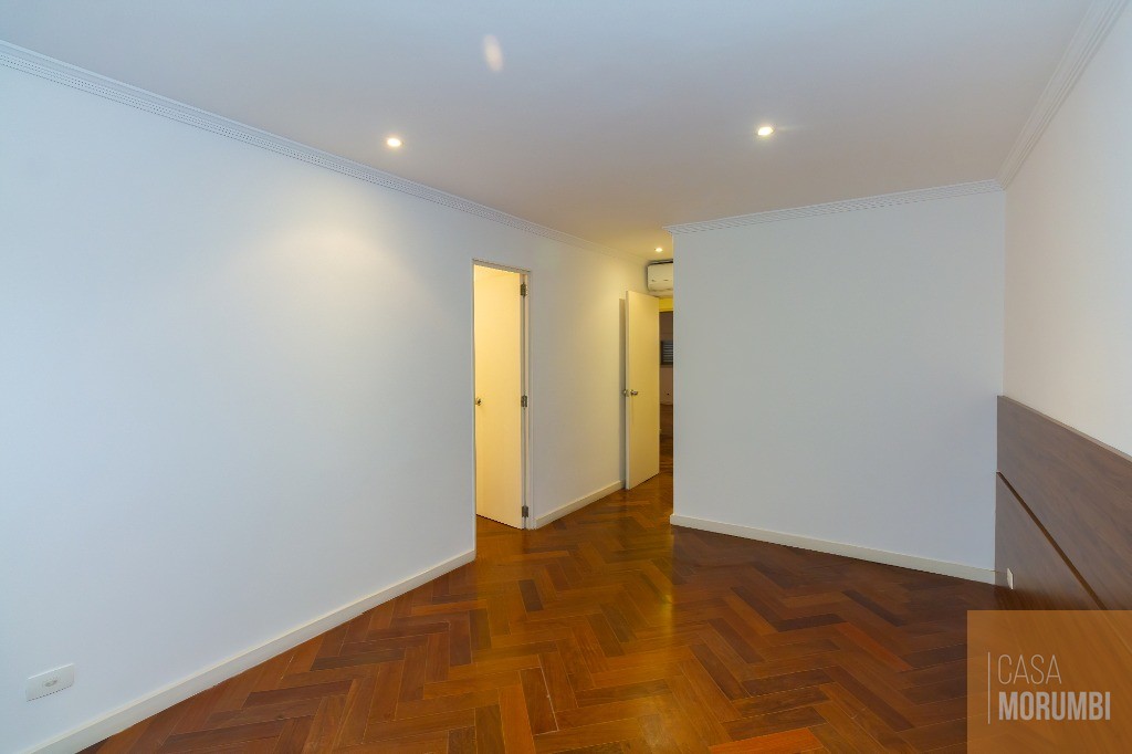 Apartamento para alugar com 3 quartos, 170m² - Foto 24