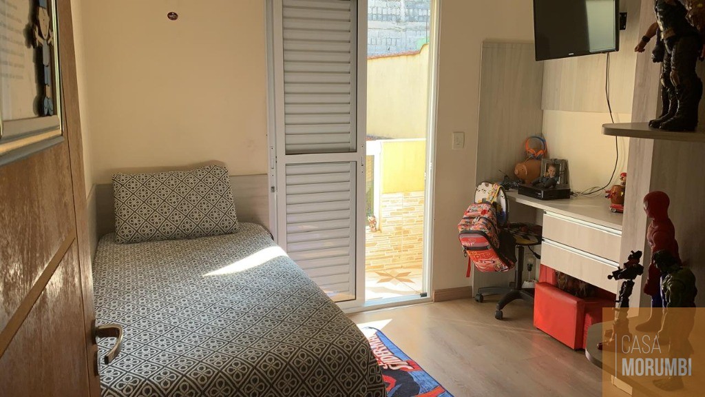 Casa à venda com 4 quartos, 250m² - Foto 2