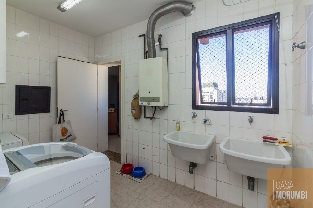 Apartamento à venda com 3 quartos, 242m² - Foto 27