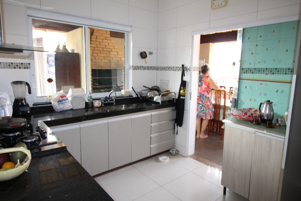 Casa à venda com 3 quartos, 140m² - Foto 23