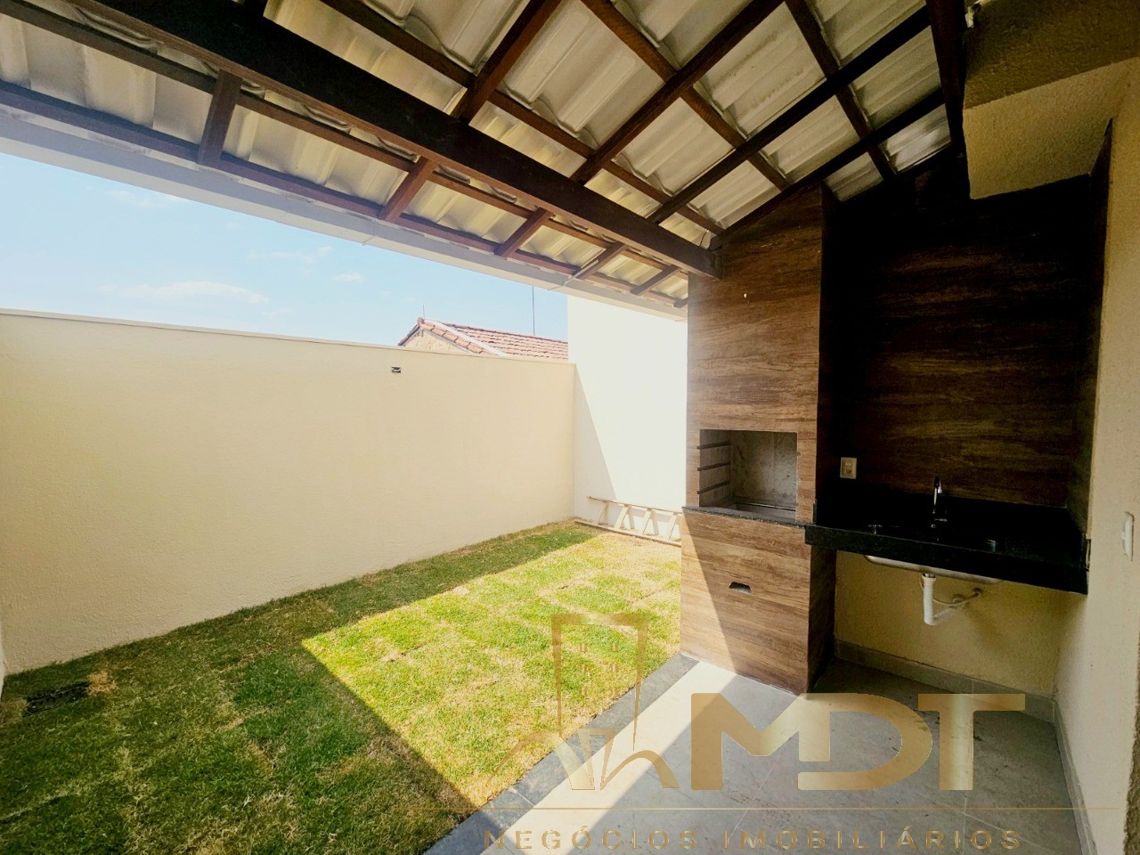 Casa à venda com 3 quartos, 120m² - Foto 16