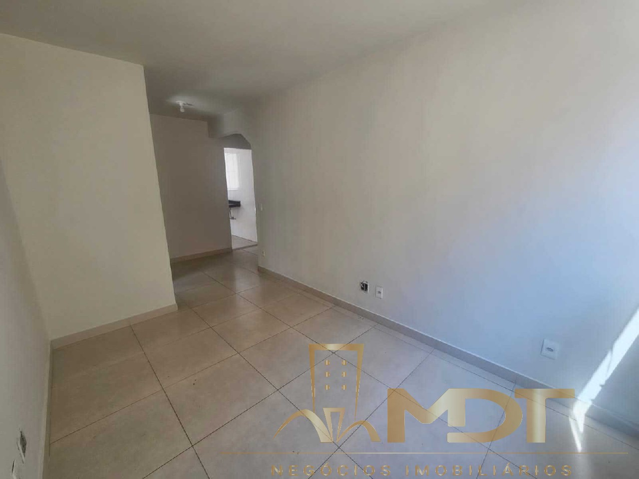 Apartamento à venda com 2 quartos, 65m² - Foto 5