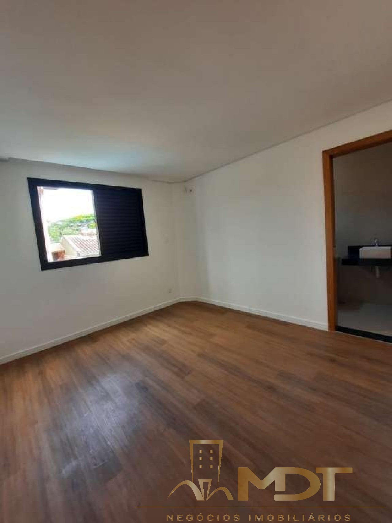 Cobertura à venda com 4 quartos, 157m² - Foto 5