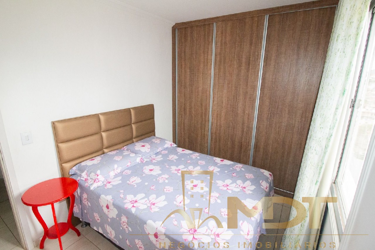 Apartamento à venda com 2 quartos, 77m² - Foto 15